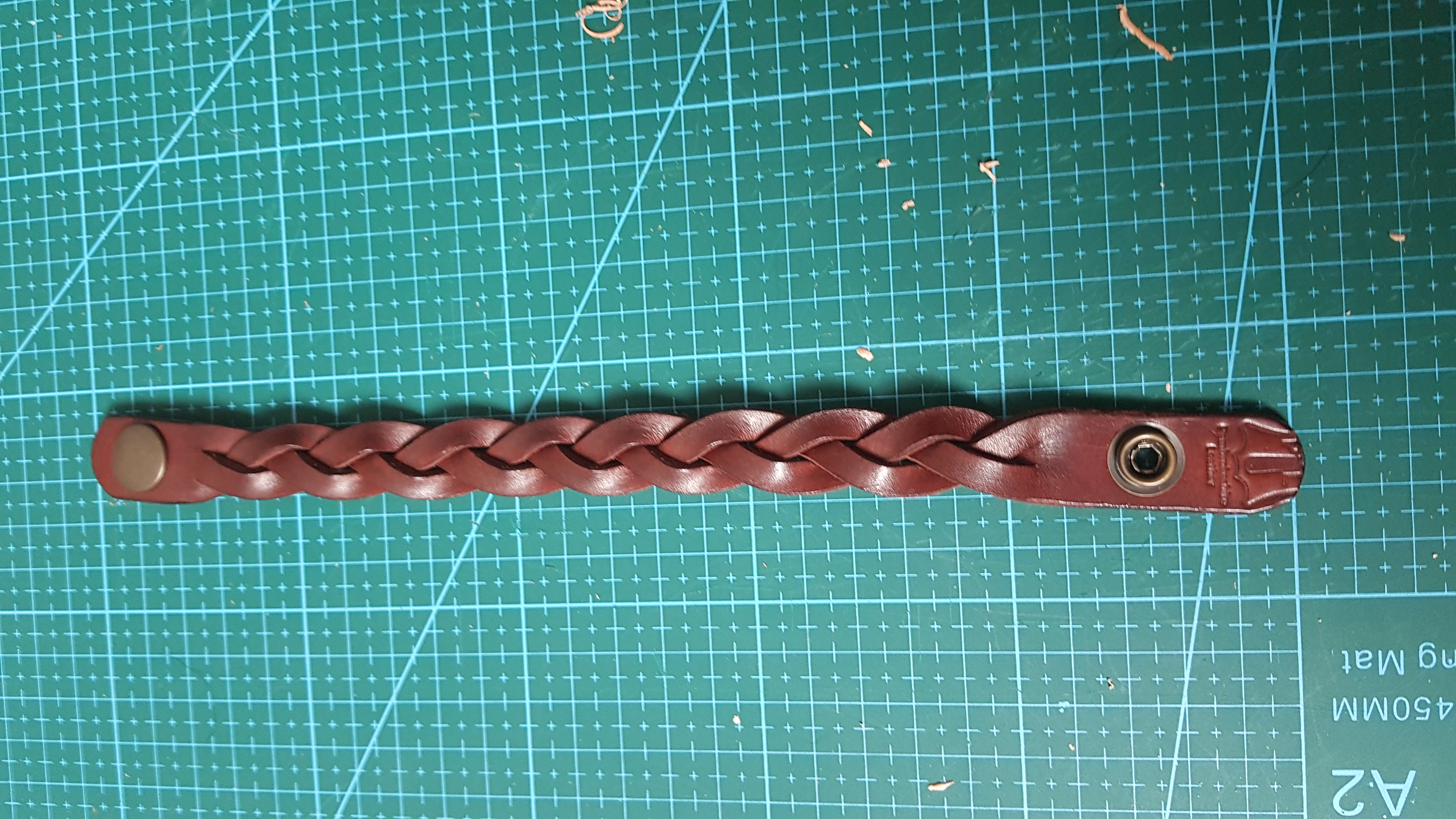 Mystery Braid, mahogany 